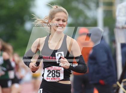 Thumbnail 2 in PIAA Class AAA Track & Field Championships photogallery.