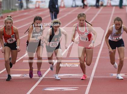 Thumbnail 1 in PIAA Class AAA Track & Field Championships photogallery.