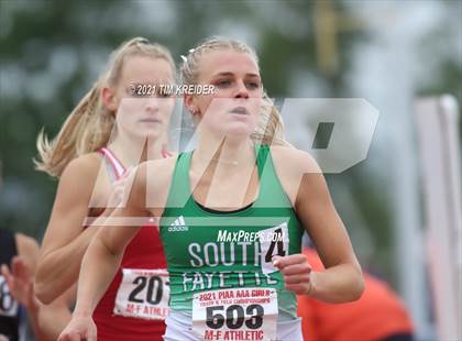 Thumbnail 1 in PIAA Class AAA Track & Field Championships photogallery.