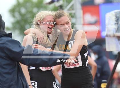 Thumbnail 3 in PIAA Class AAA Track & Field Championships photogallery.