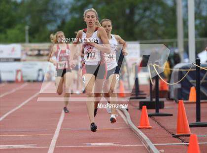 Thumbnail 3 in PIAA Class AAA Track & Field Championships photogallery.