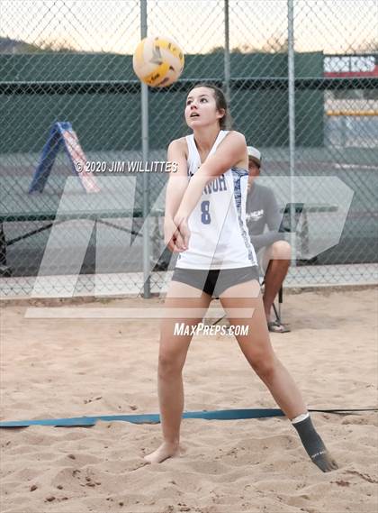 Thumbnail 1 in O'Connor Gold Final (OC Beach Invitational)  photogallery.