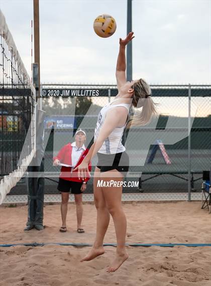Thumbnail 1 in O'Connor Gold Final (OC Beach Invitational)  photogallery.