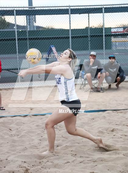 Thumbnail 3 in O'Connor Gold Final (OC Beach Invitational)  photogallery.