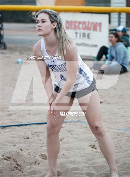 Thumbnail 3 in O'Connor Gold Final (OC Beach Invitational)  photogallery.