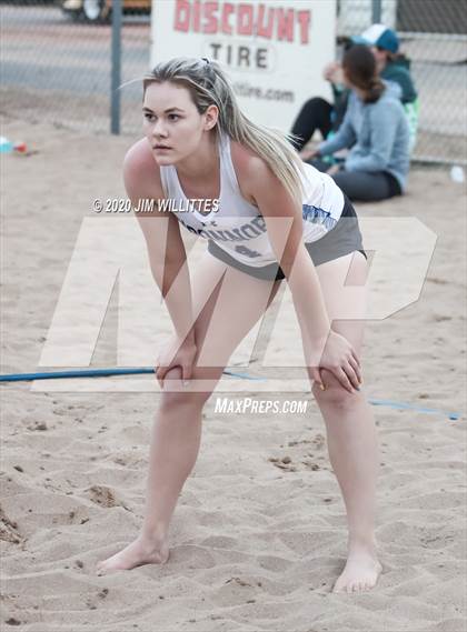 Thumbnail 1 in O'Connor Gold Final (OC Beach Invitational)  photogallery.