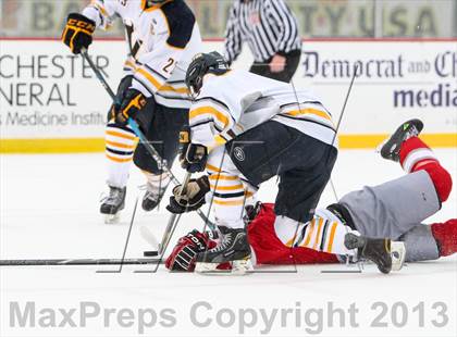 Thumbnail 1 in Canandaigua Academy vs. Victor (Frozen Frontier) photogallery.
