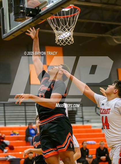 Thumbnail 2 in Cheyenne Wells vs. Elkhart photogallery.