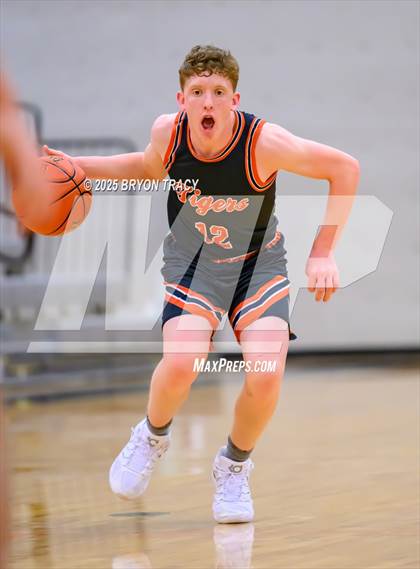 Thumbnail 3 in Cheyenne Wells vs. Elkhart photogallery.