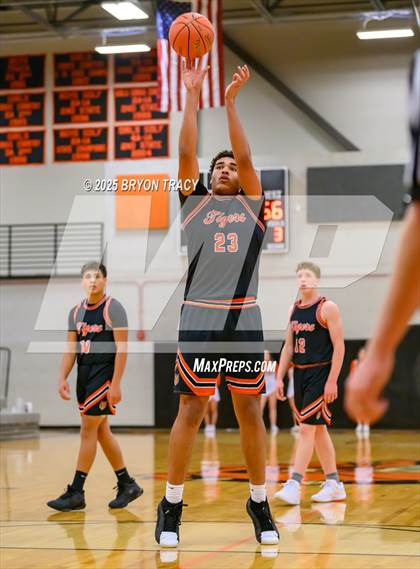 Thumbnail 1 in Cheyenne Wells vs. Elkhart photogallery.