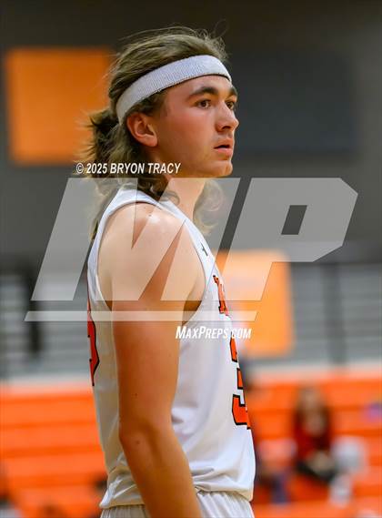 Thumbnail 1 in Cheyenne Wells vs. Elkhart photogallery.