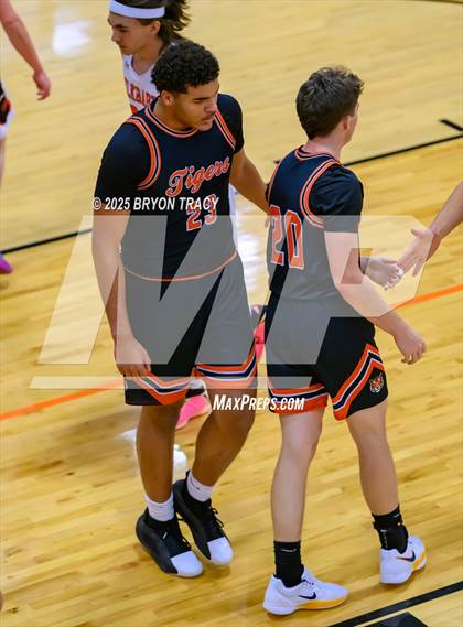 Thumbnail 2 in Cheyenne Wells vs. Elkhart photogallery.