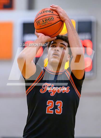 Thumbnail 3 in Cheyenne Wells vs. Elkhart photogallery.