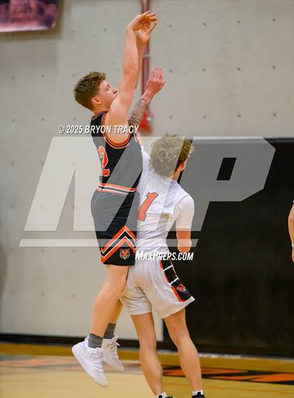 Thumbnail 1 in Cheyenne Wells vs. Elkhart photogallery.