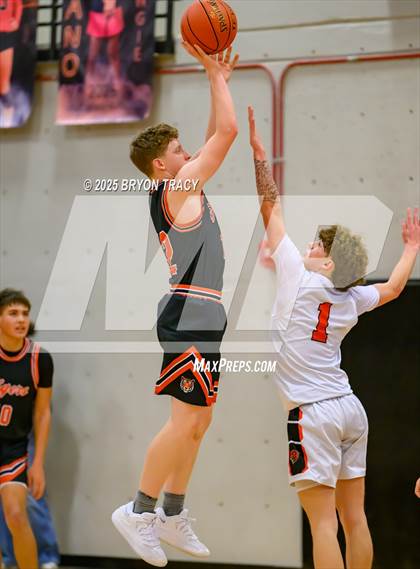 Thumbnail 3 in Cheyenne Wells vs. Elkhart photogallery.