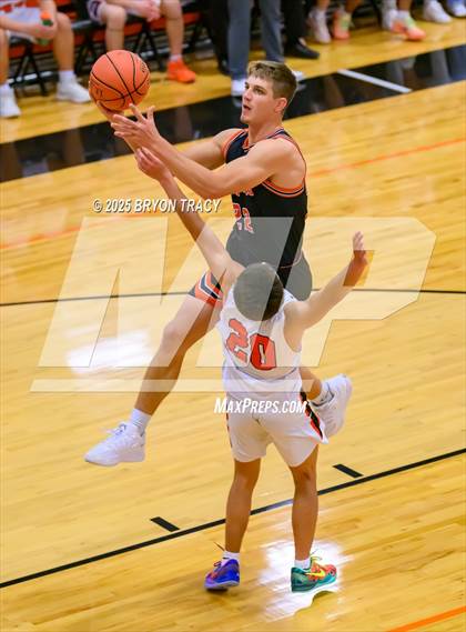 Thumbnail 2 in Cheyenne Wells vs. Elkhart photogallery.