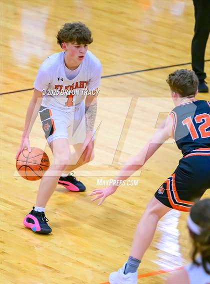 Thumbnail 3 in Cheyenne Wells vs. Elkhart photogallery.