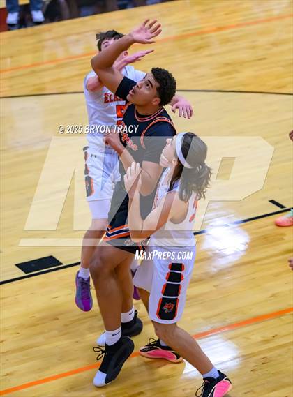 Thumbnail 1 in Cheyenne Wells vs. Elkhart photogallery.