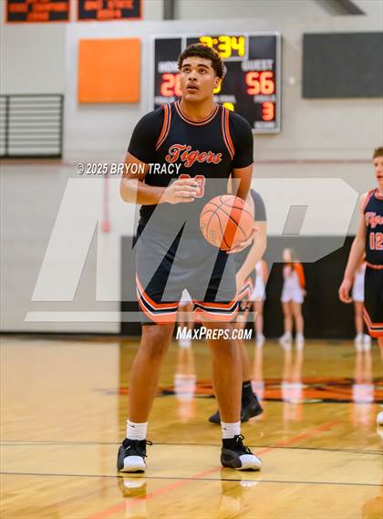 Thumbnail 2 in Cheyenne Wells vs. Elkhart photogallery.