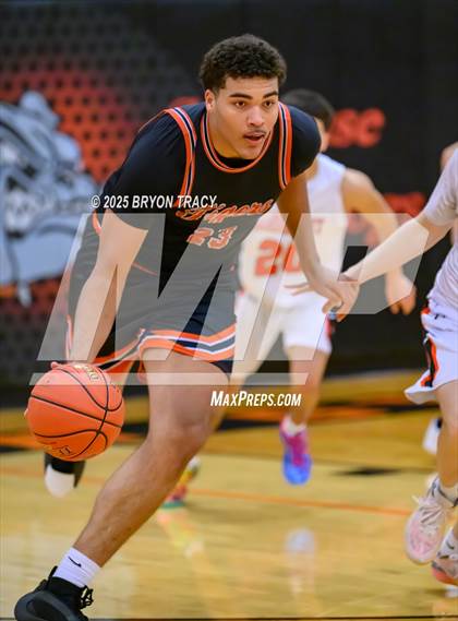 Thumbnail 3 in Cheyenne Wells vs. Elkhart photogallery.