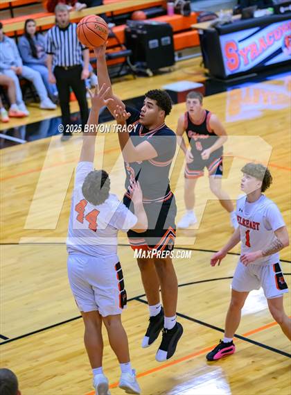 Thumbnail 3 in Cheyenne Wells vs. Elkhart photogallery.