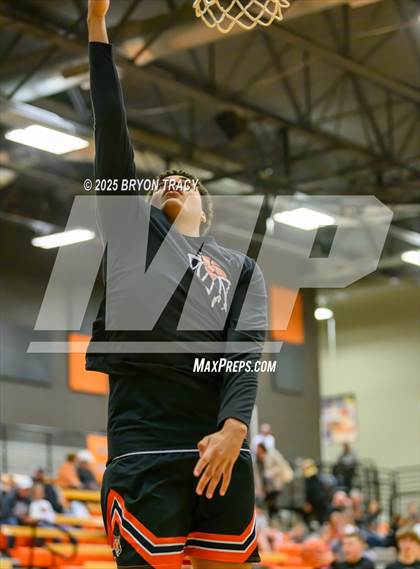 Thumbnail 1 in Cheyenne Wells vs. Elkhart photogallery.