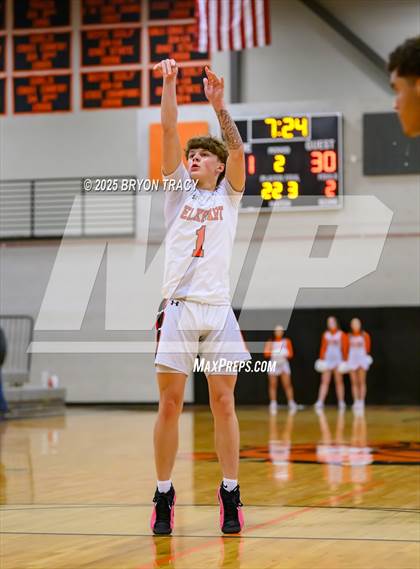 Thumbnail 3 in Cheyenne Wells vs. Elkhart photogallery.