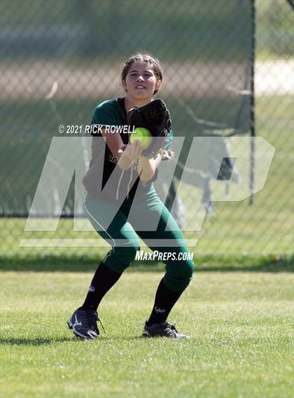 Thumbnail 1 in Sage Creek @ Tahquitz photogallery.