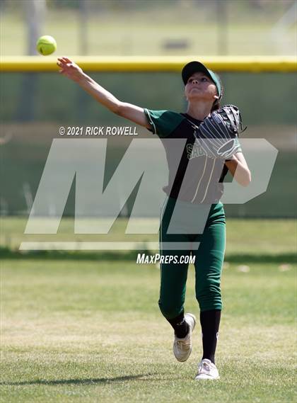 Thumbnail 2 in Sage Creek @ Tahquitz photogallery.