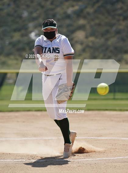 Thumbnail 3 in Sage Creek @ Tahquitz photogallery.