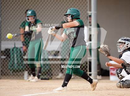 Thumbnail 2 in Sage Creek @ Tahquitz photogallery.