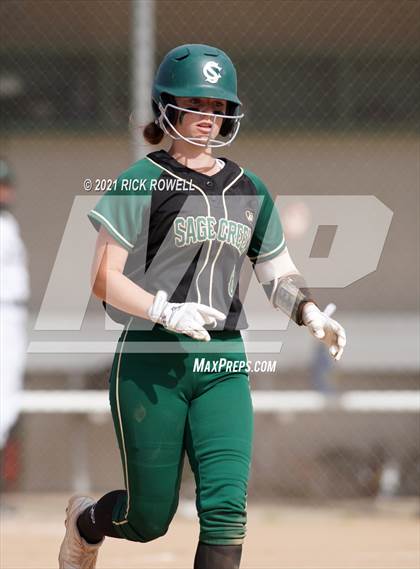 Thumbnail 1 in Sage Creek @ Tahquitz photogallery.