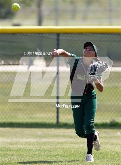 Thumbnail 1 in Sage Creek @ Tahquitz photogallery.