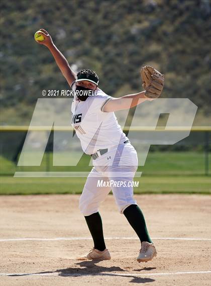 Thumbnail 2 in Sage Creek @ Tahquitz photogallery.