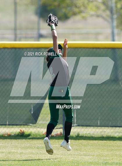 Thumbnail 1 in Sage Creek @ Tahquitz photogallery.