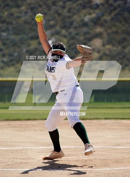 Thumbnail 3 in Sage Creek @ Tahquitz photogallery.