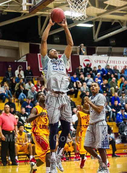 Thumbnail 2 in Yates vs. Lincoln (Spalding Hoophall Classic) photogallery.