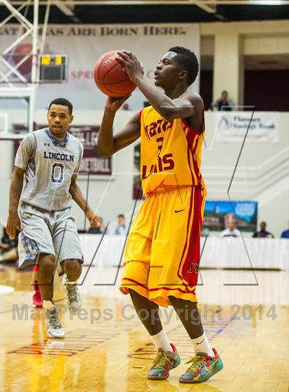 Thumbnail 3 in Yates vs. Lincoln (Spalding Hoophall Classic) photogallery.