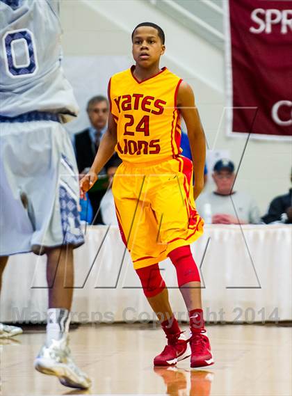 Thumbnail 1 in Yates vs. Lincoln (Spalding Hoophall Classic) photogallery.