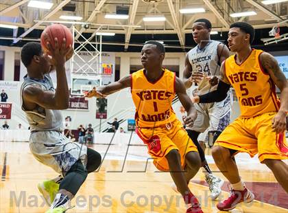 Thumbnail 2 in Yates vs. Lincoln (Spalding Hoophall Classic) photogallery.