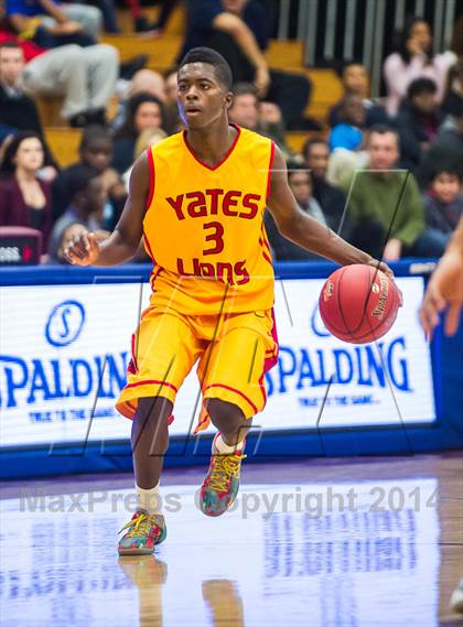 Thumbnail 2 in Yates vs. Lincoln (Spalding Hoophall Classic) photogallery.