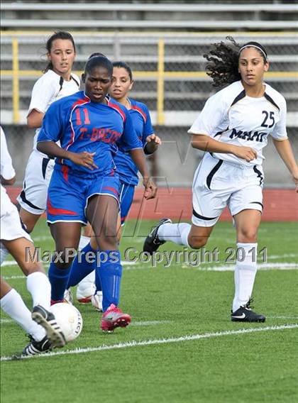 Thumbnail 1 in Hialeah @ Miami photogallery.