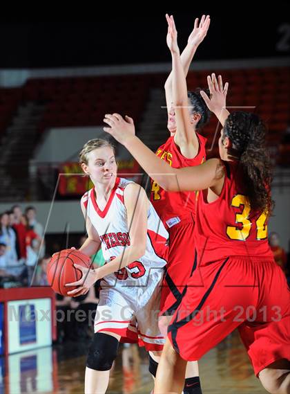Thumbnail 3 in McPherson vs. Labette County (KSHSAA 4A 1st Round) photogallery.