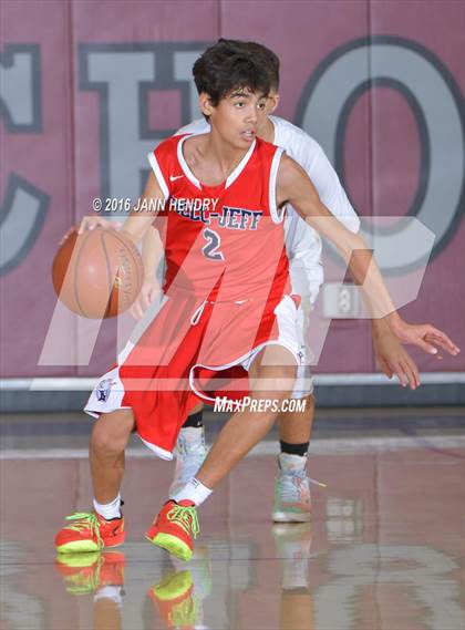 Thumbnail 3 in Bellarmine-Jefferson vs. Citrus Valley (Rancho Mirage Holiday Invitational) photogallery.