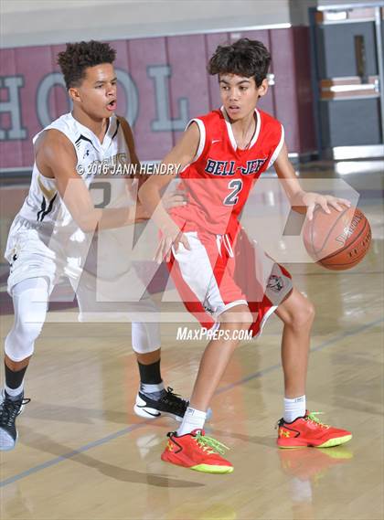 Thumbnail 3 in Bellarmine-Jefferson vs. Citrus Valley (Rancho Mirage Holiday Invitational) photogallery.