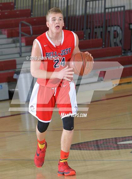 Thumbnail 2 in Bellarmine-Jefferson vs. Citrus Valley (Rancho Mirage Holiday Invitational) photogallery.