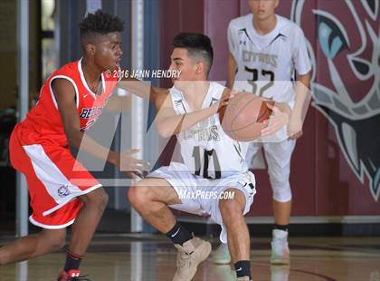 Thumbnail 2 in Bellarmine-Jefferson vs. Citrus Valley (Rancho Mirage Holiday Invitational) photogallery.