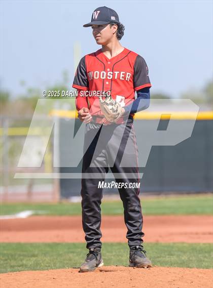 Thumbnail 2 in Summit vs Wooster (Coach Bob Invitational) photogallery.