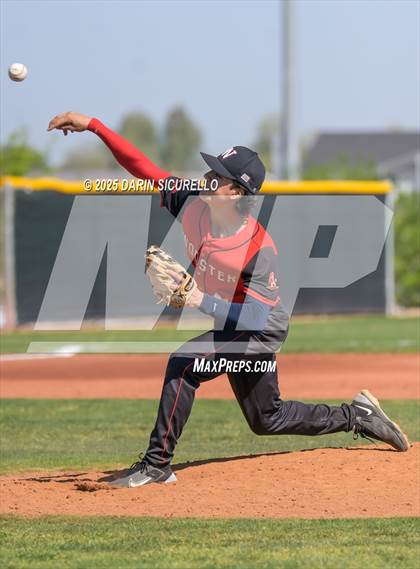Thumbnail 2 in Summit vs Wooster (Coach Bob Invitational) photogallery.