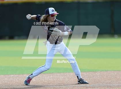 Thumbnail 1 in Legacy vs. Cherokee Trail (CHSAA 5A State 1st Round) photogallery.